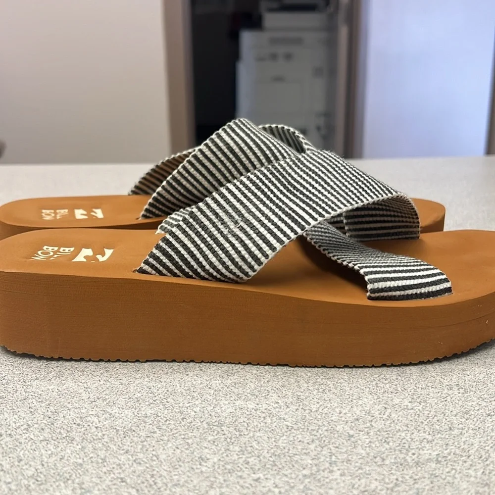 Billa Bong platform slides - Picture 2 of 6